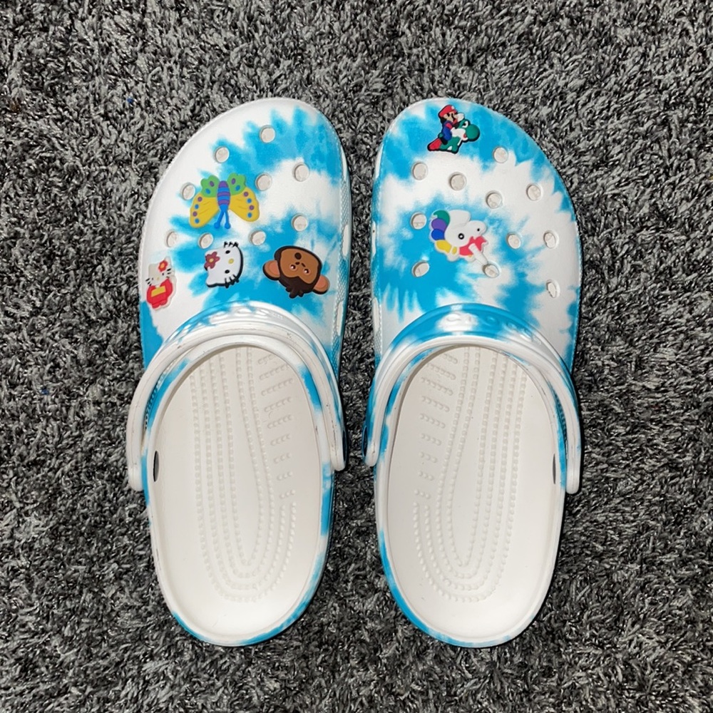 Blue tye die crocs